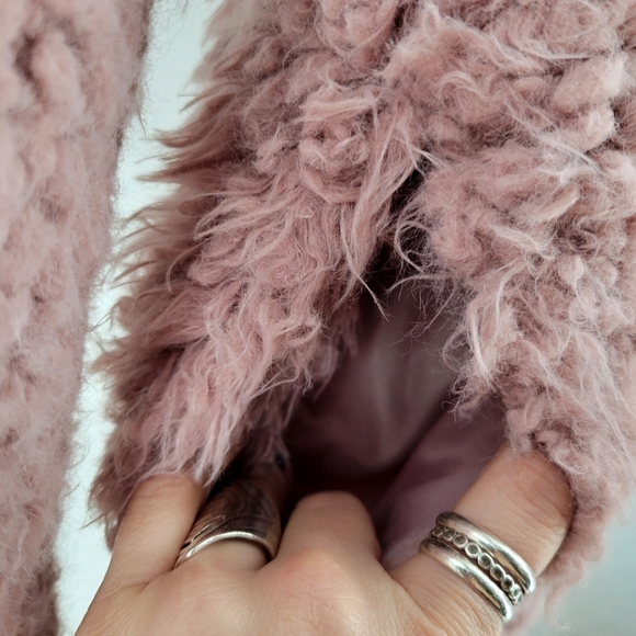 CHARLOTTE RUSSE Retro Teddy Bear Shag Jacket Dusty Pink - Picture 10 of 16